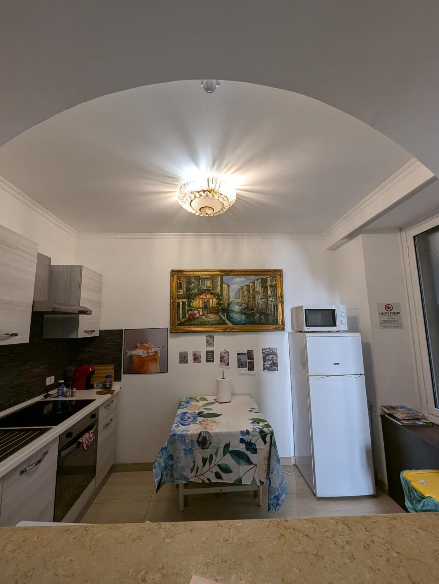 Guest house Roomz Romestay *